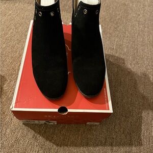 Skechers Women's Elegant Black Booties
